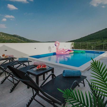 Villa Lanterna Prapatnica Bagian luar foto